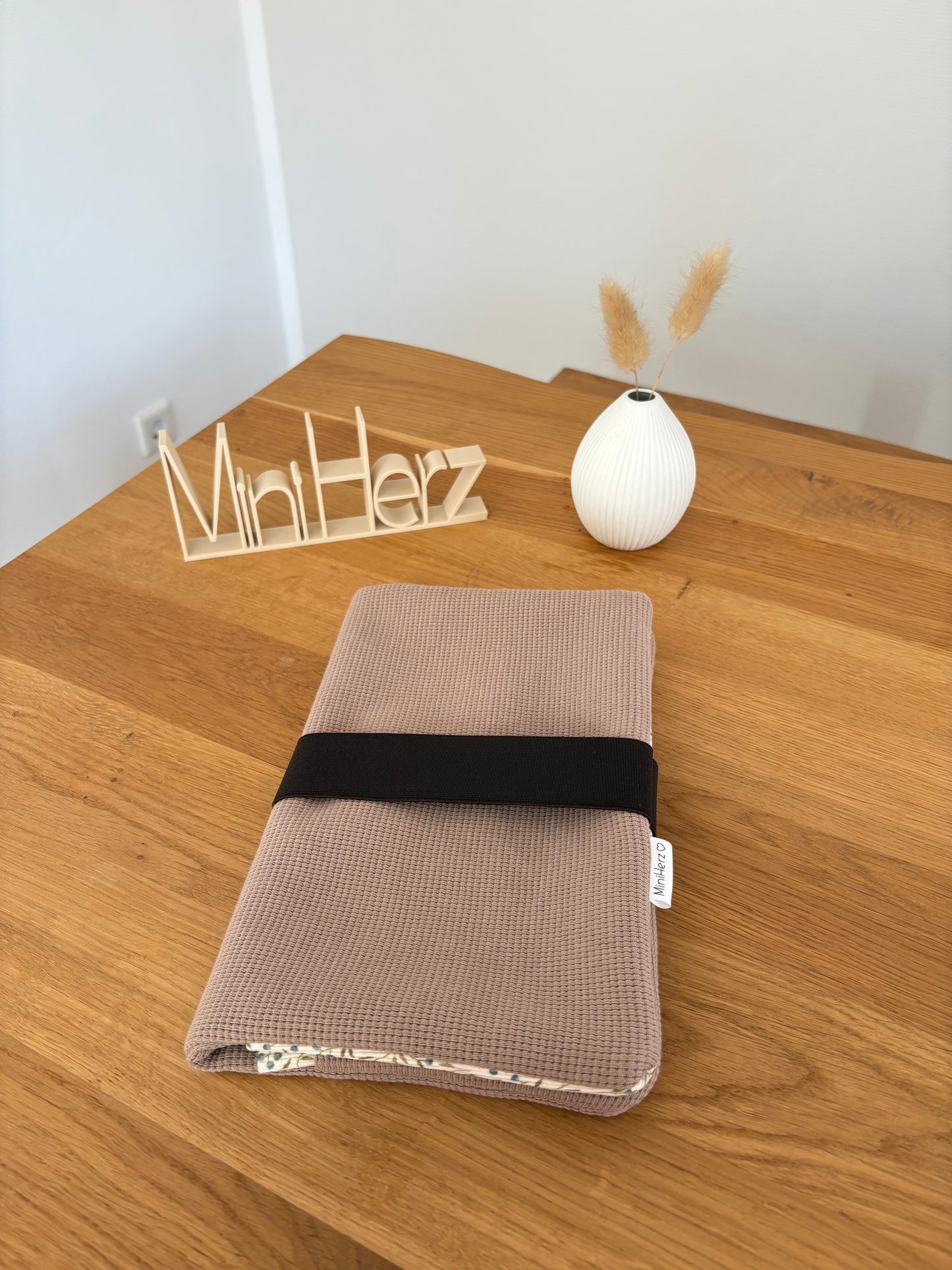 Windeltasche Taupe | Blumenwiese | Dunkelbraun