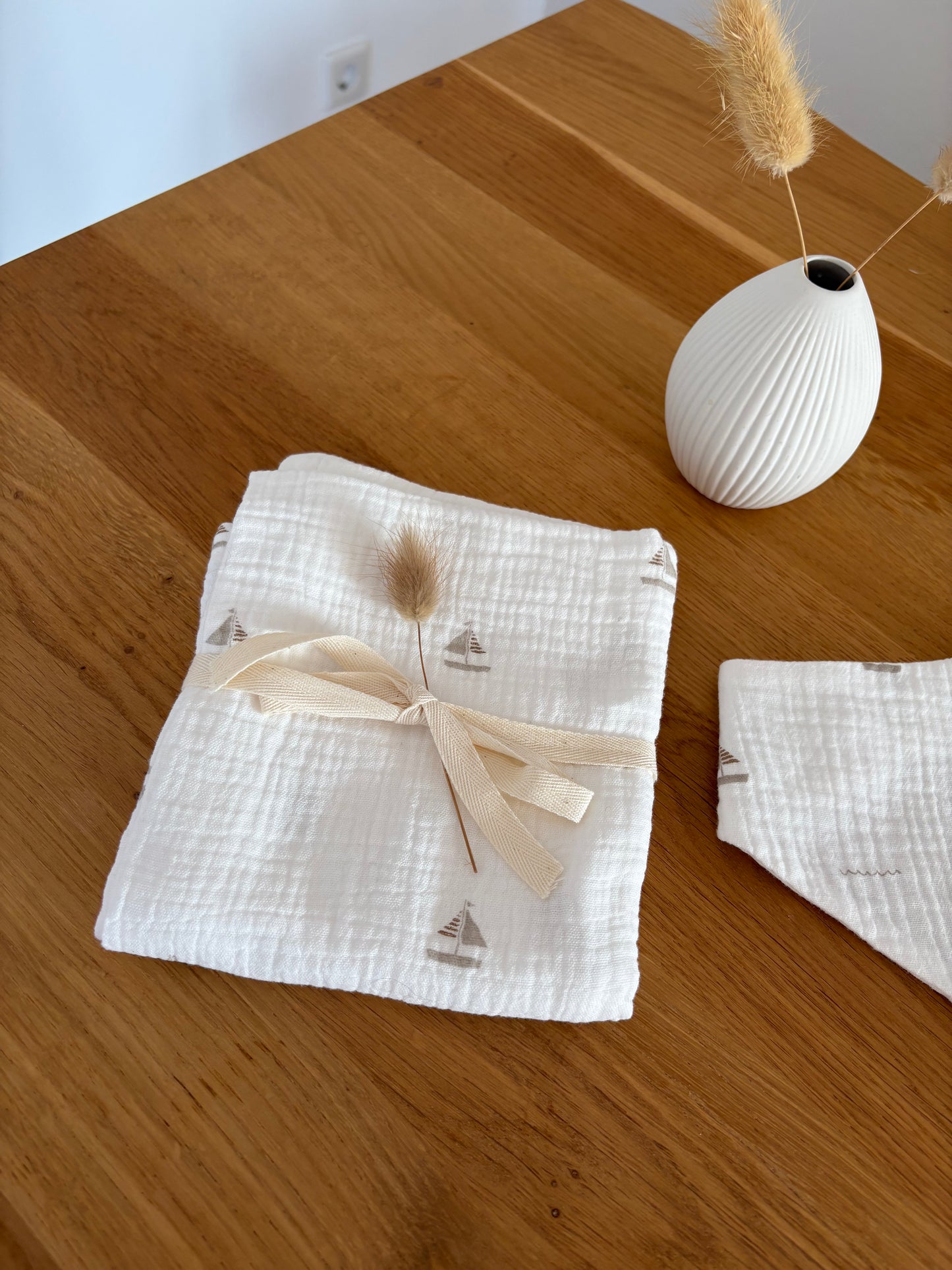 Mit Liebe gepackt - Set Spucktuch & Lätzchen | Segelboote | ab Geburt