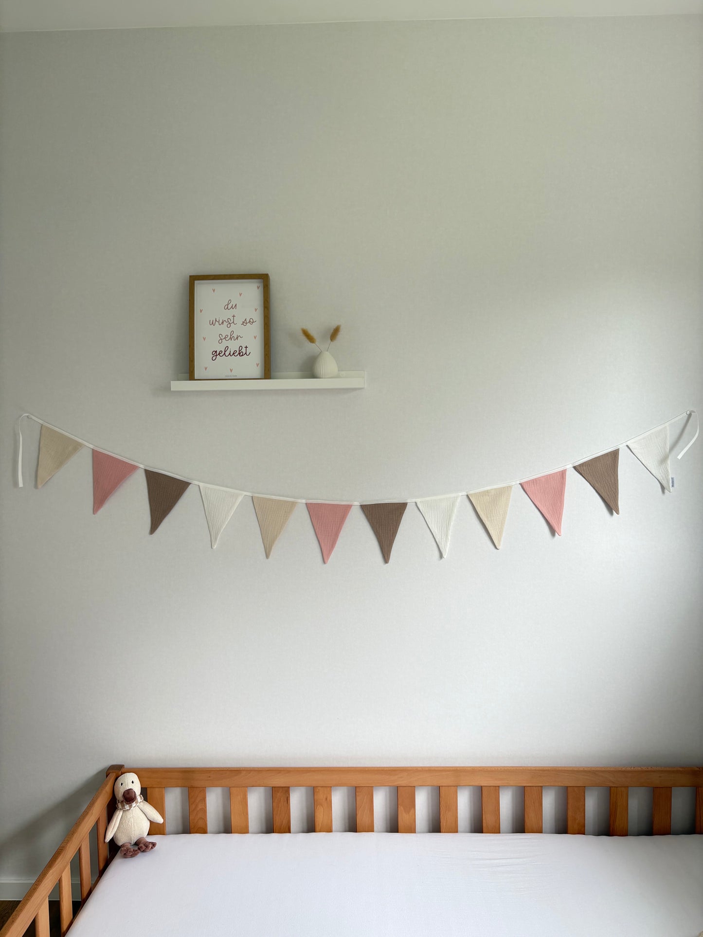 Musselin Wimpelkette | Kinderzimmer | Uni Rosa | Pastell