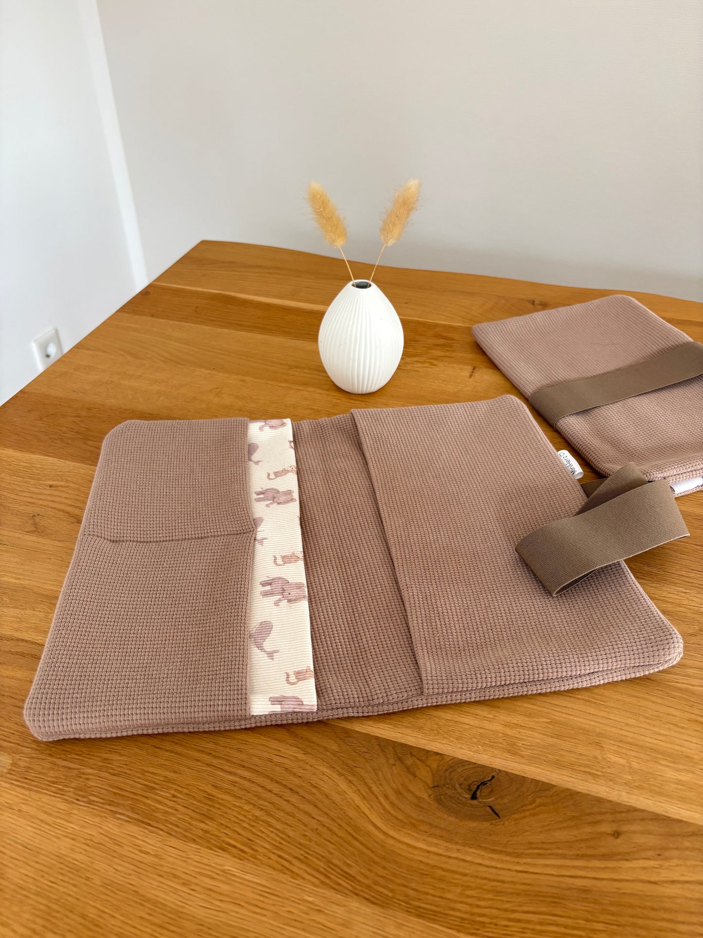 Windeltasche | Taupe | Tierkinder einseitig | Hellbraun