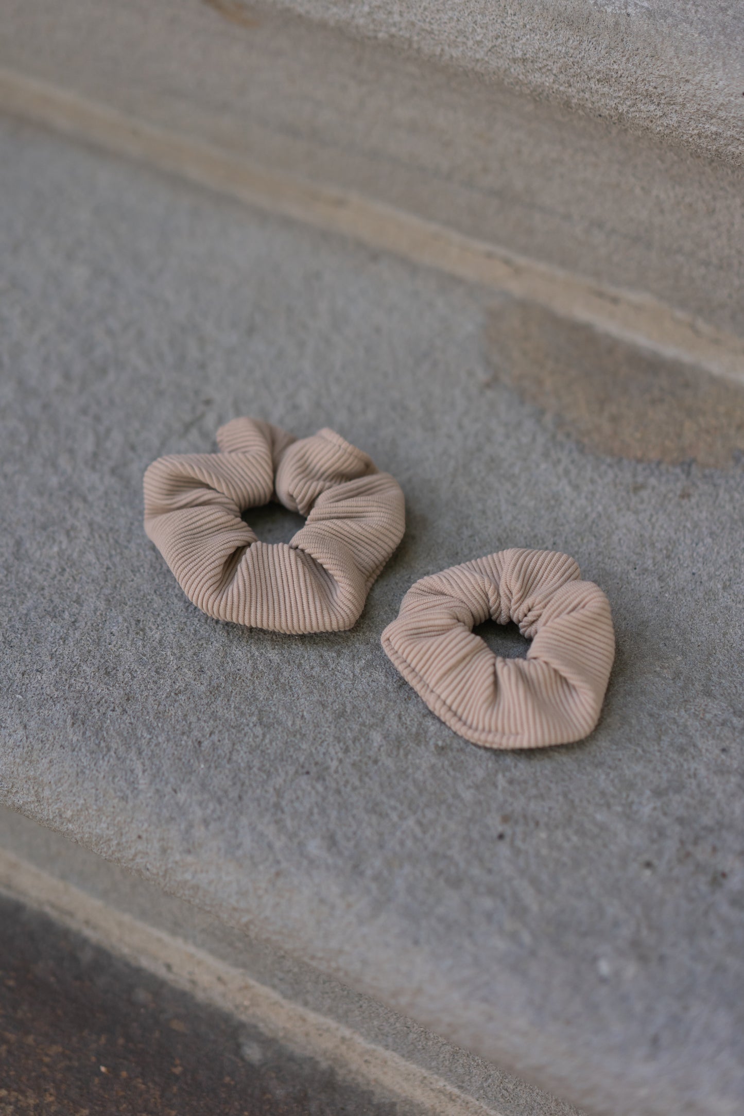 Scrunchie Beige | Maxi & Mini