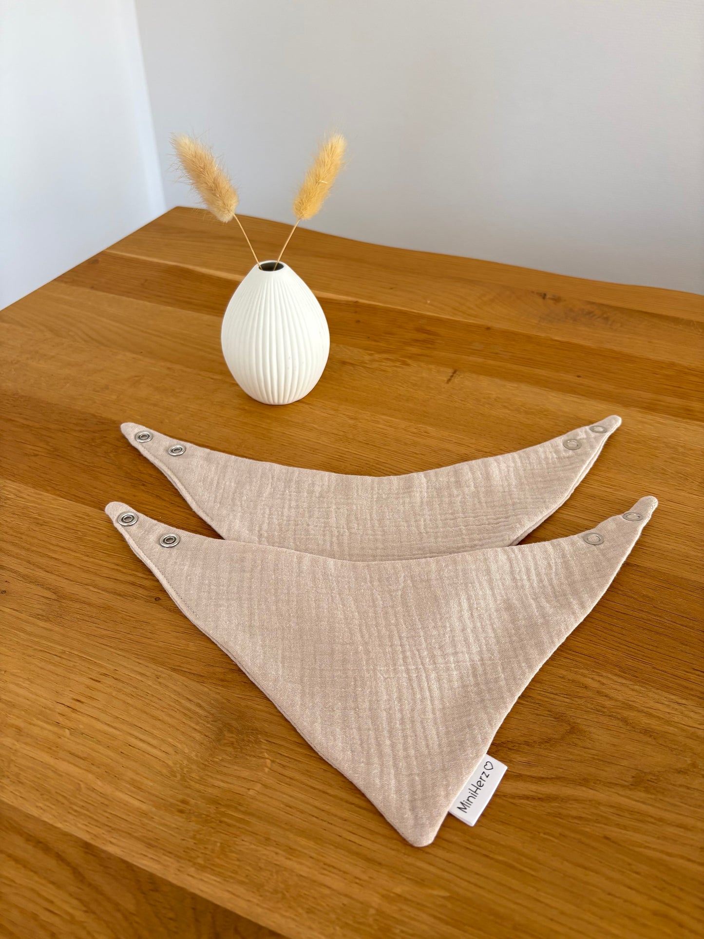 Baby Musselin Halstuch | Lätzchen 0-12 Monate | Druckknopf | Beige