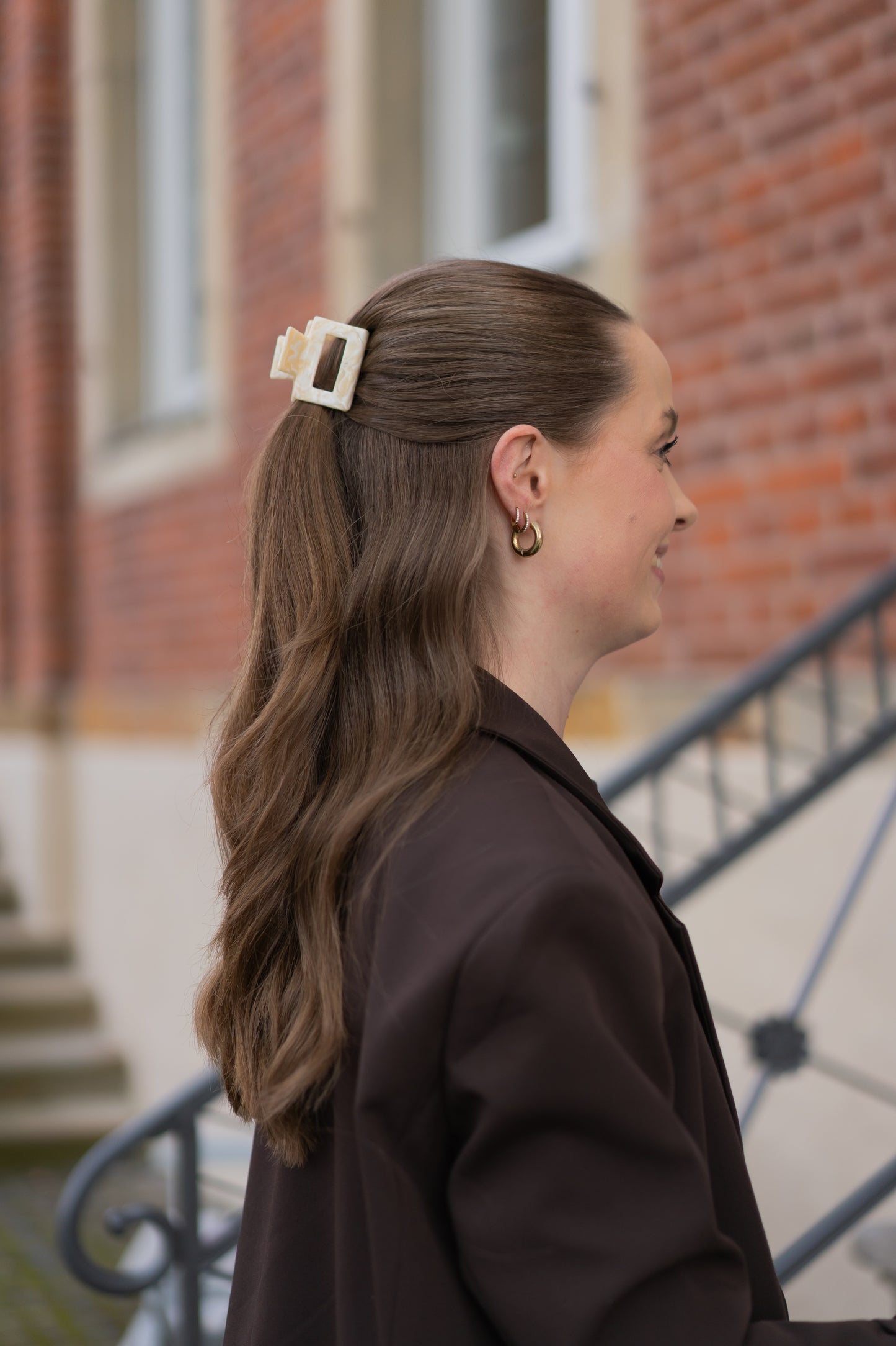 Marmorierte Haarspange in Creme | Eleganter Halt aus Acetat