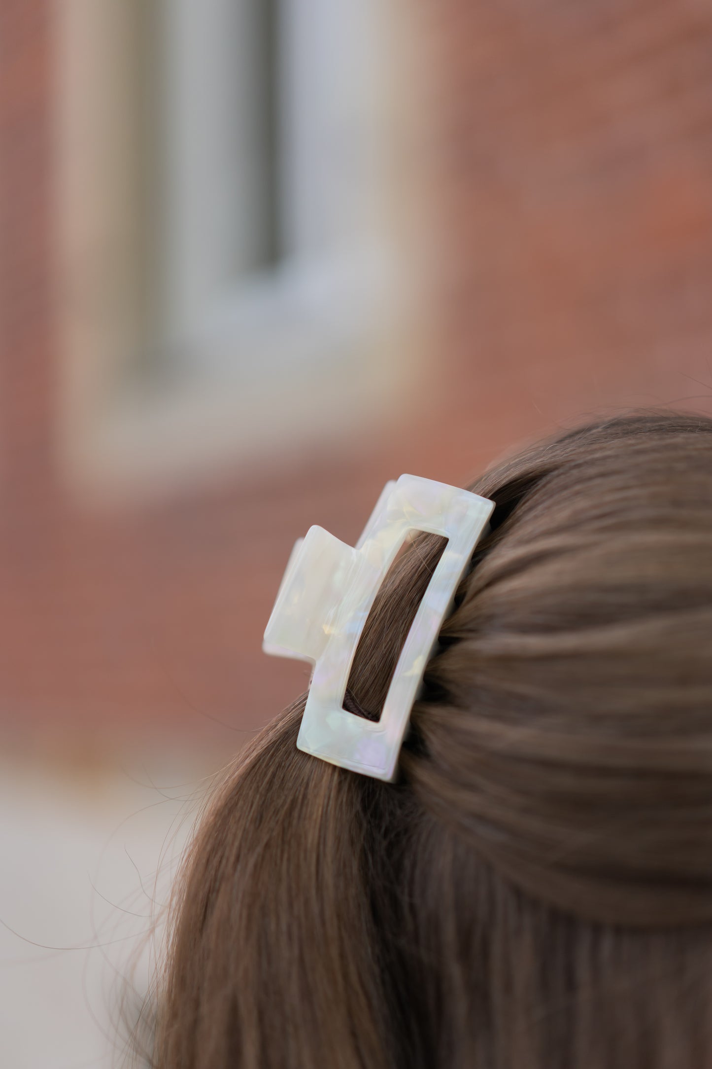 Perlmutt Haarspange in offwhite | Eleganter Halt aus Acetat
