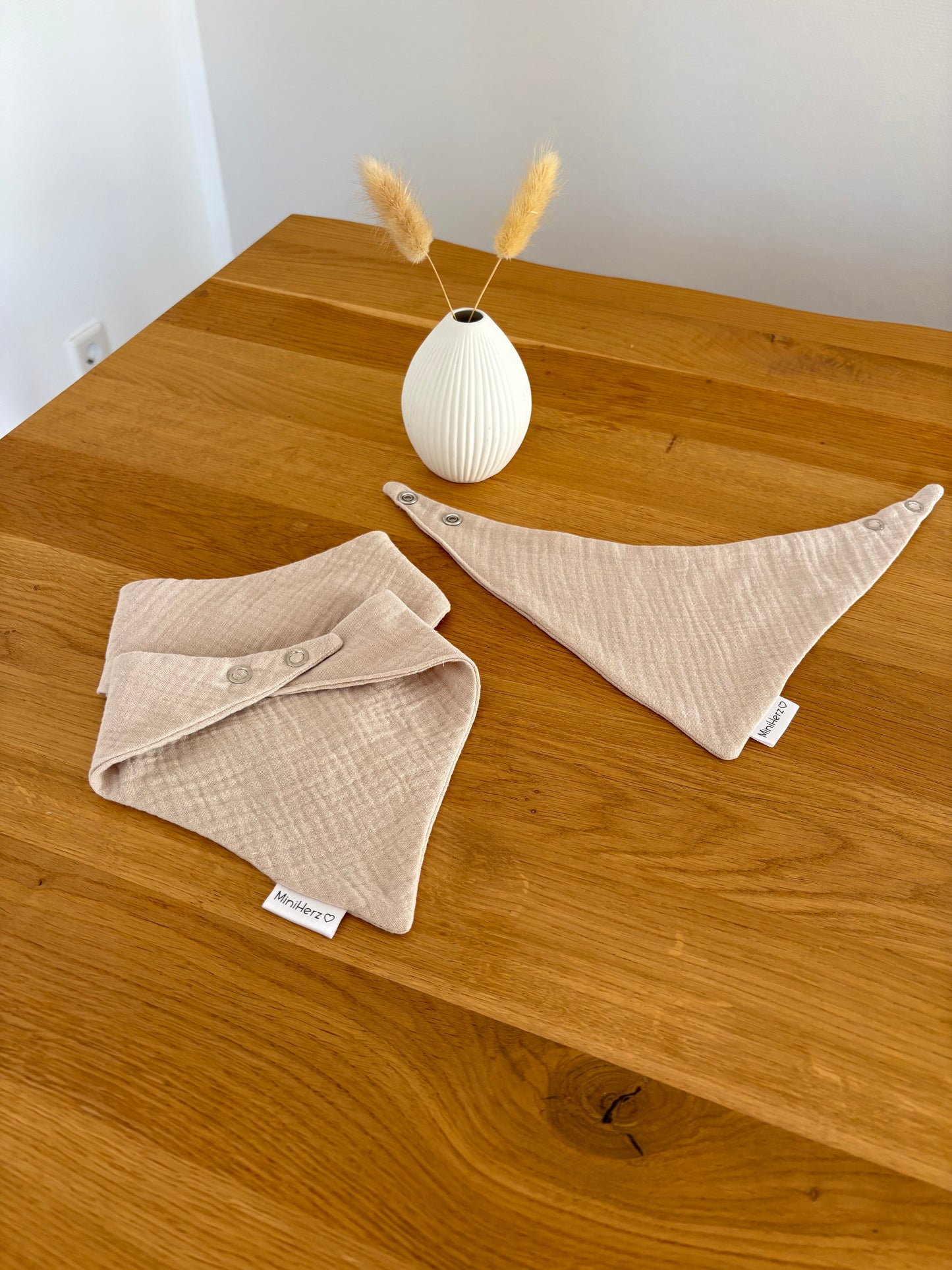 Baby Musselin Halstuch | Lätzchen 0-12 Monate | Druckknopf | Beige