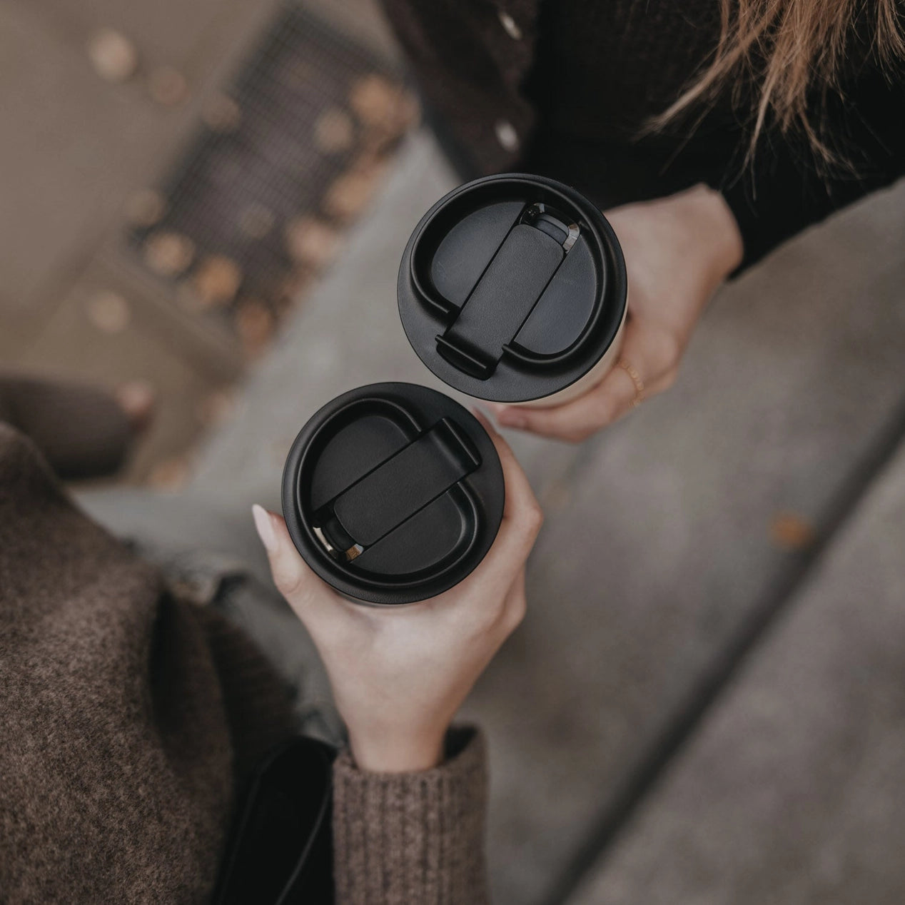 To go Becher Herz schwarz